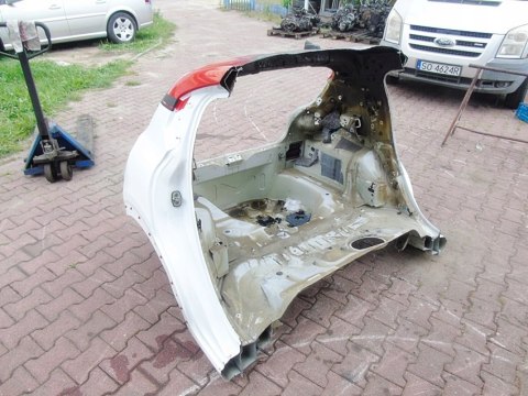 TYŁ BŁOTNIKI ĆWIARTKA DUPA CITROEN C3 III 18R EWPB TYŁ BŁOTNIKI ĆWIARTKA DUPA CITROEN C3 III 18R EWPB