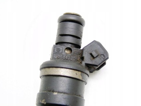 WTRYSKIWACZ 1.8 T TURBO PASSAT AUDI A4 A6 WTRYSKIWACZ 1.8 T TURBO PASSAT AUDI A4 A6