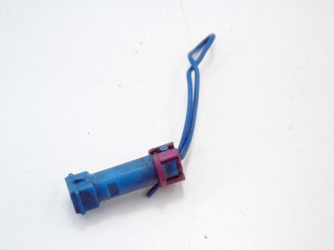 WTYCZKA KOSTKA 1.8 T TURBO PASSAT AUDI A4 A6 LEON WTYCZKA KOSTKA 1.8 T TURBO PASSAT AUDI A4 A6 LEON