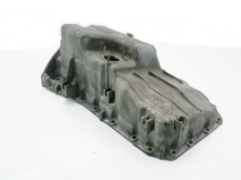 MISKA OLEJU 2.0 D N47 BMW E90 E91 E92 E87 E84 E81 MISKA OLEJU 2.0 D N47 BMW E90 E91 E92 E87 E84 E81