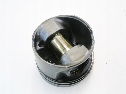 TŁOK 84L91 3.0 D BMW X5 X6 E90 E91 E60 E92 E61 E63 TŁOK 84L91 3.0 D BMW X5 X6 E90 E91 E60 E92 E61 E63