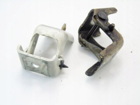 ZAWIASY DRZWI LEWY PRZÓD CITROEN C3 III EWPB ZAWIASY DRZWI LEWY PRZÓD CITROEN C3 III EWPB