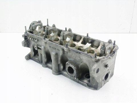GŁOWICA 1.8 8V 026103373Q GOLF 3 VENTO PASSAT AUDI GŁOWICA 1.8 8V 026103373Q GOLF 3 VENTO PASSAT AUDI