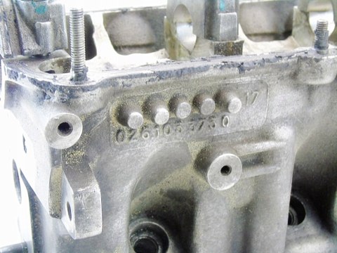 GŁOWICA 1.8 8V 026103373Q GOLF 3 VENTO PASSAT AUDI GŁOWICA 1.8 8V 026103373Q GOLF 3 VENTO PASSAT AUDI