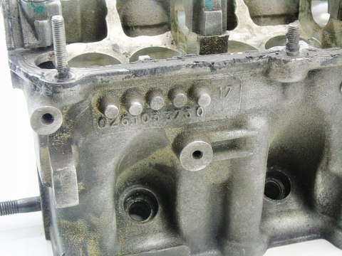 GŁOWICA 1.8 8V 026103373Q GOLF 3 VENTO PASSAT AUDI GŁOWICA 1.8 8V 026103373Q GOLF 3 VENTO PASSAT AUDI