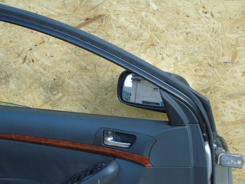 DRZWI LEWY PRZÓD TOYOTA AVENSIS T25 KOMBI 1C0 DRZWI LEWY PRZÓD TOYOTA AVENSIS T25 KOMBI 1C0