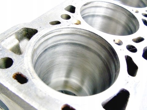 BLOK SILNIKA Z19DT 55182303 1.9 CDTI ASTRA H VECTRA C 156 147 SIGNUM ZAFIRA BLOK SILNIKA Z19DT 55182303 1.9 CDTI ASTRA H VECTRA C 156 147 SIGNUM ZAFIRA