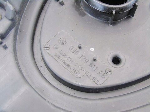 OBUDOWA FILTRA POWIETRZA VOLKSWAGEN LUPO POLO 3 030129611AB OBUDOWA FILTRA POWIETRZA VOLKSWAGEN LUPO POLO 3 030129611AB