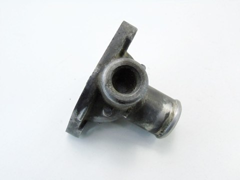 OBUDOWA TERMOSTATU KRÓCIEC WODY 1.0 16V VVTI TOYOTA YARIS I 1SZ OBUDOWA TERMOSTATU KRÓCIEC WODY 1.0 16V VVTI TOYOTA YARIS I 1SZ