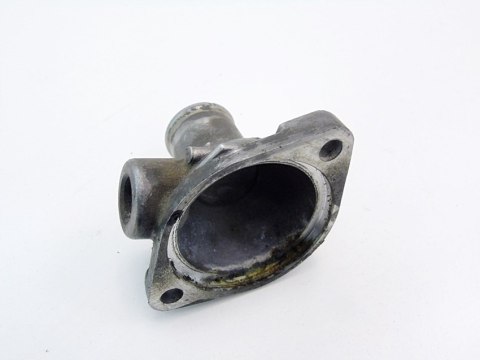 OBUDOWA TERMOSTATU KRÓCIEC WODY 1.0 16V VVTI TOYOTA YARIS I 1SZ OBUDOWA TERMOSTATU KRÓCIEC WODY 1.0 16V VVTI TOYOTA YARIS I 1SZ