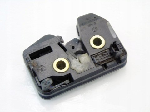 ZAMEK TYLNEJ KLAPY VOLKSWAGEN LUPO 6X0827505A ZAMEK TYLNEJ KLAPY VOLKSWAGEN LUPO 6X0827505A