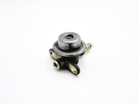 ZAWÓR REGULATOR LISTWY WTRYSKOWEJ PALIWA 1.0 16V VVTI YARIS I 1SZ ZAWÓR REGULATOR LISTWY WTRYSKOWEJ PALIWA 1.0 16V VVTI YARIS I 1SZ