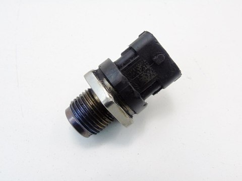 CZUJNIK LISTWY PALIWA 1.9 CDTI 8V ASTRA H VECTRA C 93 ZAFIRA SX4 SIGNUM CZUJNIK LISTWY PALIWA 1.9 CDTI 8V ASTRA H VECTRA C 93 ZAFIRA SX4 SIGNUM