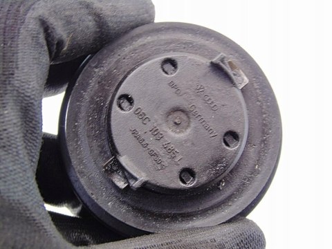 KOREK OLEJU 2.0 20V PASSAT B5 AUDI A4 B6 B7 A6 KOREK OLEJU 2.0 20V PASSAT B5 AUDI A4 B6 B7 A6