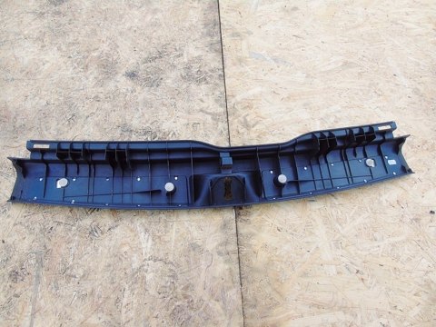 OSŁONA PASA TYLNEGO BAGAŻNIKA TOYOTA AVENSIS T25 KOMBI 58387-05090 OSŁONA PASA TYLNEGO BAGAŻNIKA TOYOTA AVENSIS T25 KOMBI 58387-05090