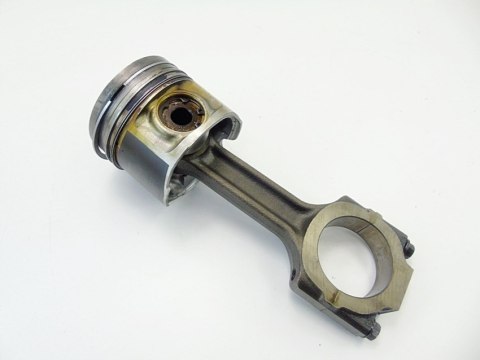 TŁOK KORBOWÓD A930 1.9 CDTI 8V ASTRA H VECTRA C 93 ZAFIRA SX4 SIGNUM 147 TŁOK KORBOWÓD A930 1.9 CDTI 8V ASTRA H VECTRA C 93 ZAFIRA SX4 SIGNUM 147