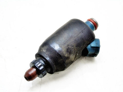 WTRYSKIWACZ WTRYSK MAZDA 2.0 16V 626 V PROBE