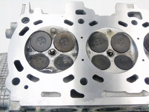 GŁOWICA Z WAŁKAMI 2.0 VVTI AVENSIS T25 RAV 4 1AZ CALDINA ALLION OPA GŁOWICA Z WAŁKAMI 2.0 VVTI AVENSIS T25 RAV 4 1AZ CALDINA ALLION OPA
