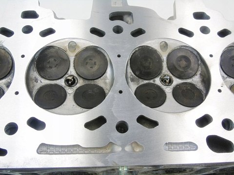GŁOWICA Z WAŁKAMI 2.0 VVTI AVENSIS T25 RAV 4 1AZ CALDINA ALLION OPA GŁOWICA Z WAŁKAMI 2.0 VVTI AVENSIS T25 RAV 4 1AZ CALDINA ALLION OPA