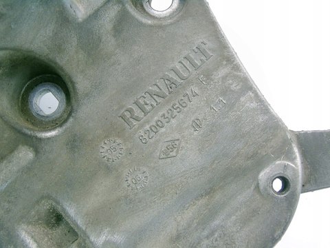 ŁAPA WSPORNIK SILNIKA 1.6 16V MEGANE II SCENIC II LAGUNA II 8200325674 CLIO ŁAPA WSPORNIK SILNIKA 1.6 16V MEGANE II SCENIC II LAGUNA II 8200325674 CLIO