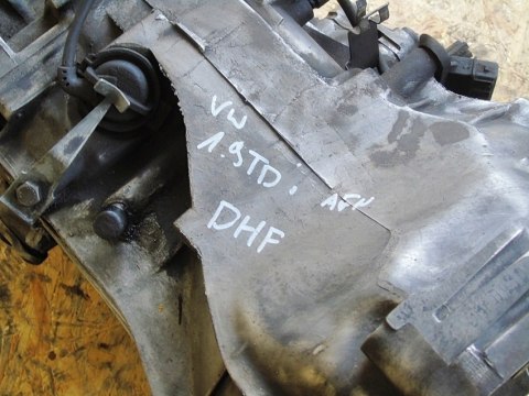SKRZYNIA BIEGÓW DHF 1.9 TDI PASSAT B5 AUDI A4 B5 80 B4 A6 C5 SKRZYNIA BIEGÓW DHF 1.9 TDI PASSAT B5 AUDI A4 B5 80 B4 A6 C5