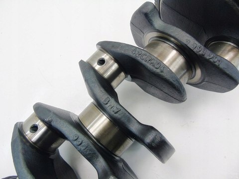 WAŁ KORBOWY 2.0 D BMW E46 E90 E91 E60 E61 E87 E83 7793901 M47 WAŁ KORBOWY 2.0 D BMW E46 E90 E91 E60 E61 E87 E83 7793901 M47