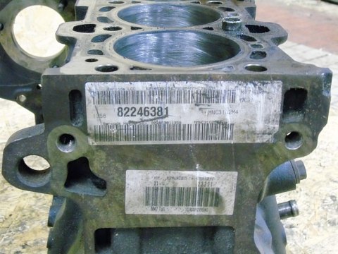 BLOK SILNIKA 7786664 2.0 D BMW E46 E90 E91 E60 E61 E87 E83 X3 M47D20 204D4 BLOK SILNIKA 7786664 2.0 D BMW E46 E90 E91 E60 E61 E87 E83 X3 M47D20 204D4