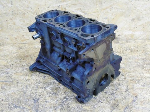 BLOK SILNIKA Z19DT 55196611 1.9 CDTI ASTRA H VECTRA C 156 147 SIGNUM ZAFIRA BLOK SILNIKA Z19DT 55196611 1.9 CDTI ASTRA H VECTRA C 156 147 SIGNUM ZAFIRA