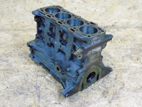 BLOK SILNIKA Z19DT 55196611 1.9 CDTI ASTRA H VECTRA C 156 147 SIGNUM ZAFIRA BLOK SILNIKA Z19DT 55196611 1.9 CDTI ASTRA H VECTRA C 156 147 SIGNUM ZAFIRA