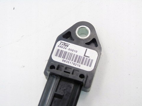 CZUJNIK SENSOR UDERZENIA TOYOTA AVENSIS T25 03- 89834-05010 CZUJNIK SENSOR UDERZENIA TOYOTA AVENSIS T25 03- 89834-05010