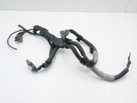 KLEMY AKUMULATORA WIĄZKA TOYOTA AVENSIS T25 03- 2.0 VVTI KOMBI KLEMY AKUMULATORA WIĄZKA TOYOTA AVENSIS T25 03- 2.0 VVTI KOMBI