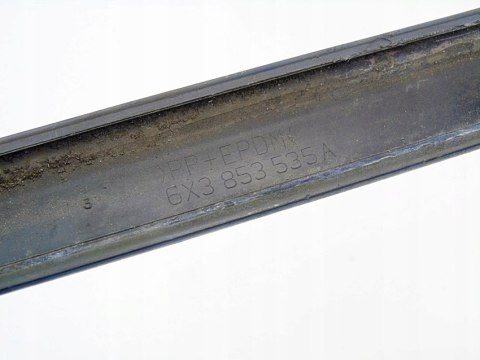 LISTWA BŁOTNIKA LEWY TYŁ VOLKSWAGEN LUPO 6X3853535A LR5A LISTWA BŁOTNIKA LEWY TYŁ VOLKSWAGEN LUPO 6X3853535A LR5A