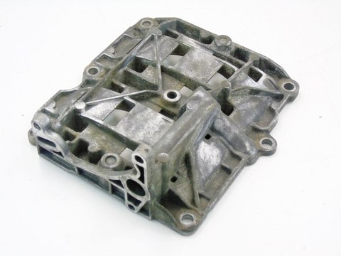 OBUDOWA OSŁONA WAŁU 2.0 D N47 BMW F10 F11 F30 F20 F21 F32 F35 F34 F31 E90 OBUDOWA OSŁONA WAŁU 2.0 D N47 BMW F10 F11 F30 F20 F21 F32 F35 F34 F31 E90