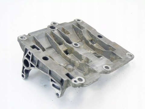 OBUDOWA OSŁONA WAŁU 2.0 D N47 BMW F10 F11 F30 F20 F21 F32 F35 F34 F31 E90 OBUDOWA OSŁONA WAŁU 2.0 D N47 BMW F10 F11 F30 F20 F21 F32 F35 F34 F31 E90