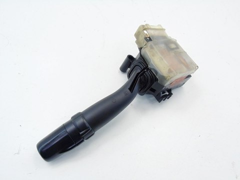 PRZEŁĄCZNIK WŁĄCZNIK ŚWIATEŁ TOYOTA AVENSIS T25 2.0 VVTI 84140-05110 PRZEŁĄCZNIK WŁĄCZNIK ŚWIATEŁ TOYOTA AVENSIS T25 2.0 VVTI 84140-05110