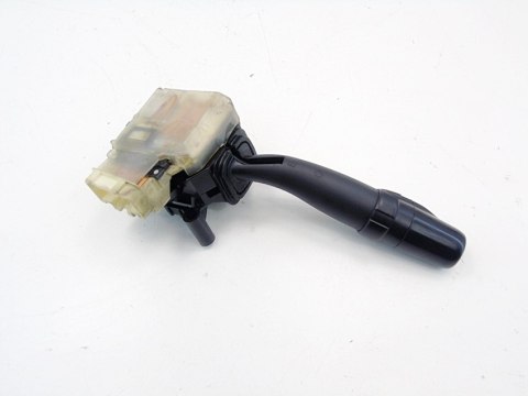 PRZEŁĄCZNIK WŁĄCZNIK ŚWIATEŁ TOYOTA AVENSIS T25 2.0 VVTI 84140-05110 PRZEŁĄCZNIK WŁĄCZNIK ŚWIATEŁ TOYOTA AVENSIS T25 2.0 VVTI 84140-05110