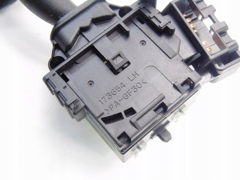 PRZEŁĄCZNIK WŁĄCZNIK WYCIERACZEK TOYOTA AVENSIS T25 2.0 VVTI PRZEŁĄCZNIK WŁĄCZNIK WYCIERACZEK TOYOTA AVENSIS T25 2.0 VVTI