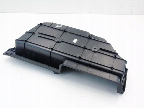 SCHOWEK PÓŁKA BAGAŻNIKA PRAWA TOYOTA AVENSIS T25 03- KOMBI 64995-05020 SCHOWEK PÓŁKA BAGAŻNIKA PRAWA TOYOTA AVENSIS T25 03- KOMBI 64995-05020