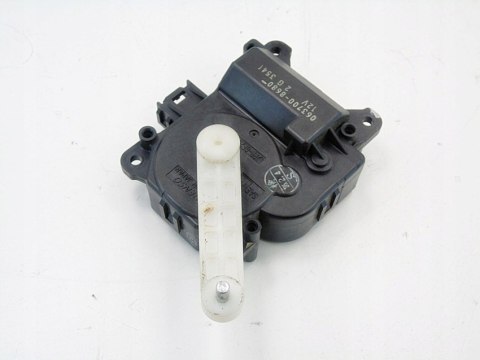 SILNIKCZEK NASTAWNIAK NAGRZEWNICY TOYOTA AVENSIS T25 03- 063700-8680 SILNIKCZEK NASTAWNIAK NAGRZEWNICY TOYOTA AVENSIS T25 03- 063700-8680