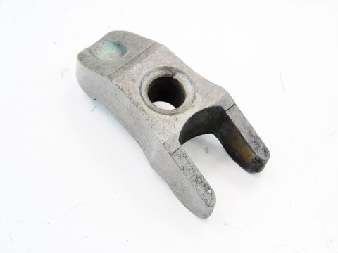 ŁAPKA WTRYSKU 1.9 TDI PASSAT B5 AUDI A4 B5 80 B4 A6 C5 ŁAPKA WTRYSKU 1.9 TDI PASSAT B5 AUDI A4 B5 80 B4 A6 C5