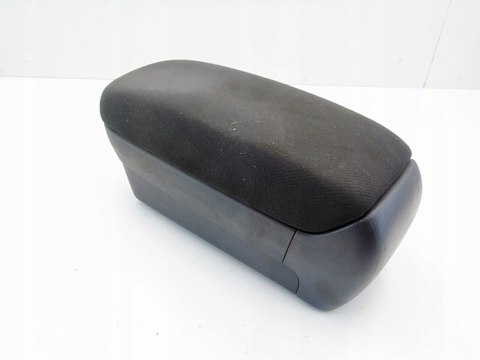 PODŁOKIETNIK SCHOWEK PANELU ŚRODKOWEGO TOYOTA AVENSIS T25 03- KOMBI PODŁOKIETNIK SCHOWEK PANELU ŚRODKOWEGO TOYOTA AVENSIS T25 03- KOMBI
