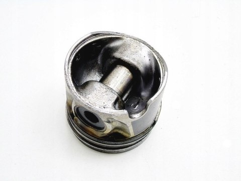 TŁOK 3/4 1.9 TDI PASSAT B5 AUDI A4 B5 80 B4 A6 C5 TŁOK 3/4 1.9 TDI PASSAT B5 AUDI A4 B5 80 B4 A6 C5