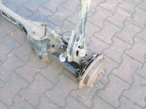 BELKA ZAWIESZENIA TYŁ WAHACZE HYUNDAI I30 I 2010 HATCHBACK 5D BELKA ZAWIESZENIA TYŁ WAHACZE HYUNDAI I30 I 2010 HATCHBACK 5D