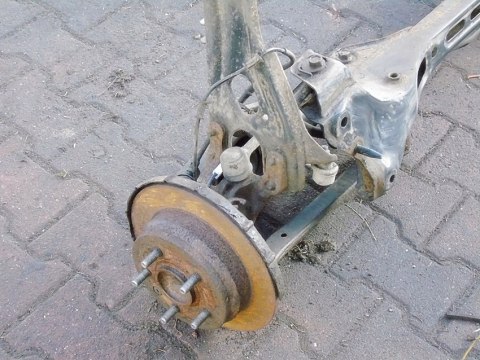 BELKA ZAWIESZENIA TYŁ WAHACZE HYUNDAI I30 I 2010 HATCHBACK 5D BELKA ZAWIESZENIA TYŁ WAHACZE HYUNDAI I30 I 2010 HATCHBACK 5D