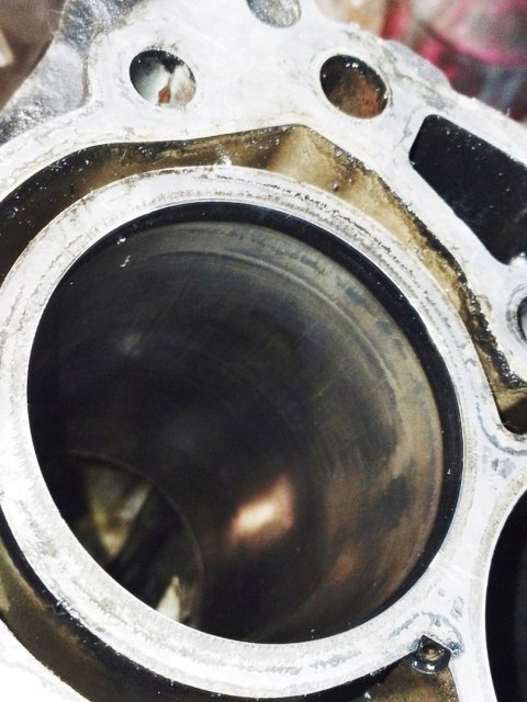 GOŁY BLOK SILNIKA G8DA 1.6 TDCI C-MAX FOCUS 2 C30 V50 S40 S80 CITROEN GOŁY BLOK SILNIKA G8DA 1.6 TDCI C-MAX FOCUS 2 C30 V50 S40 S80 CITROEN