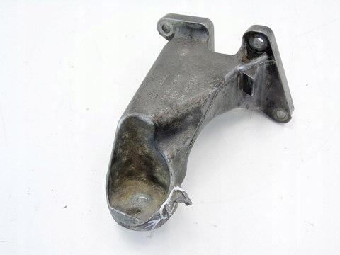 ŁAPA MOCOWANIE SILNIKA 2.3 VR5 V5 PASSAT B5 AUDI A4 3B0199308 ŁAPA MOCOWANIE SILNIKA 2.3 VR5 V5 PASSAT B5 AUDI A4 3B0199308