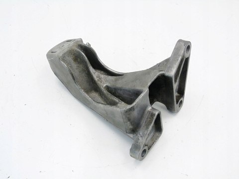 ŁAPA MOCOWANIE SILNIKA 2.3 VR5 V5 PASSAT B5 AUDI A4 3B0199308 ŁAPA MOCOWANIE SILNIKA 2.3 VR5 V5 PASSAT B5 AUDI A4 3B0199308