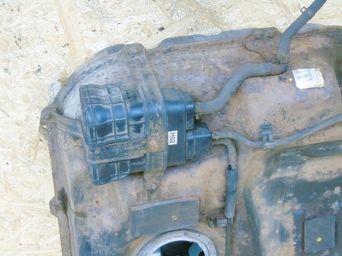 ZBIORNIK BAK PALIWA BENZYNA HYUNDAI I30 I 2010 1.4 B 31100-2L200 ZBIORNIK BAK PALIWA BENZYNA HYUNDAI I30 I 2010 1.4 B 31100-2L200