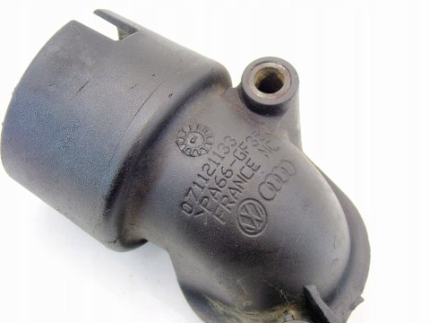 KRÓCIEC WODY 2.3 VR5 V5 PASSAT B5 GOLF 4 BORA I TOLEDO 2 071121133 KRÓCIEC WODY 2.3 VR5 V5 PASSAT B5 GOLF 4 BORA I TOLEDO 2 071121133