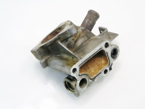 OBUDOWA TERMOSTATU 1.4 8V THALIA KANGOO LOGAN SANDERO MEGANE CLIO 2 OBUDOWA TERMOSTATU 1.4 8V THALIA KANGOO LOGAN SANDERO MEGANE CLIO 2